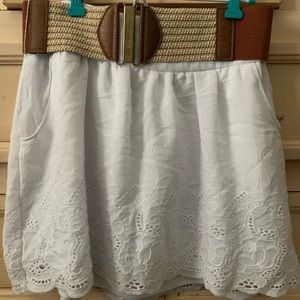 White Skirt with Removable belt with pockets !!!
